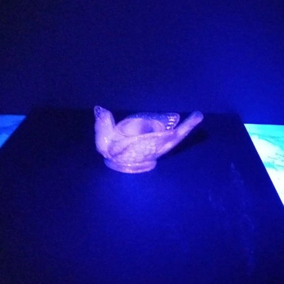 Degenhart Glass Bird & Berry Trinket Paperweight Open Salt Vtg - Picture 10 of 10